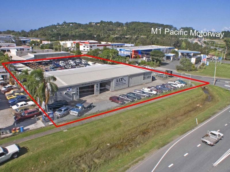 11 Hayter Street CURRUMBIN WATERS QLD, Currumbin Waters - Thumbnail 3