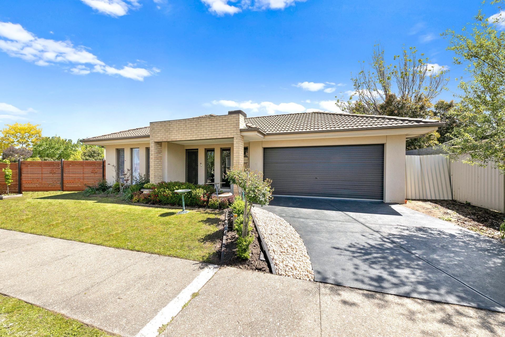 13 Portland Road, Pakenham VIC