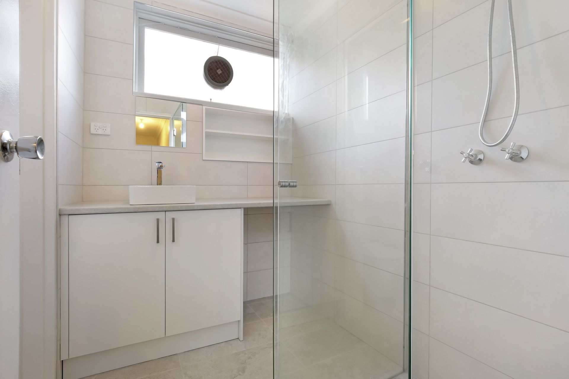 Recently Renovated, 2 Weeks Rent Free!