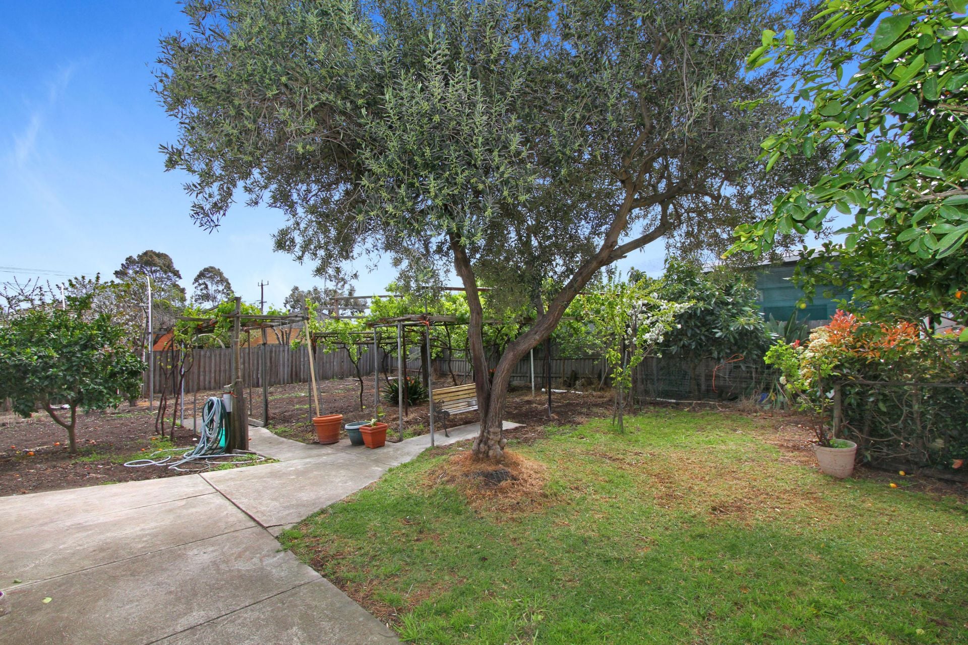 Excellent Home, Prime Location
