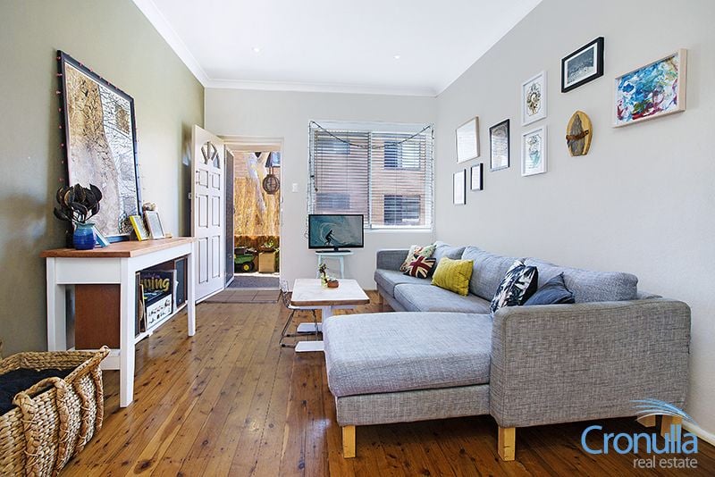 6/8 Nerang Road