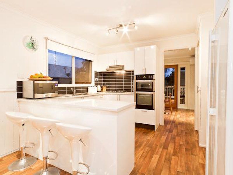 4 Richard Avenue OCEAN GROVE VIC, Ocean Grove - Thumbnail 4