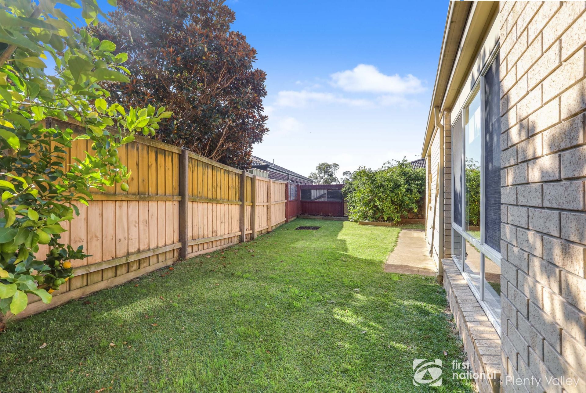 27 Sunnybrae Drive Mernda, Mernda - Thumbnail 2