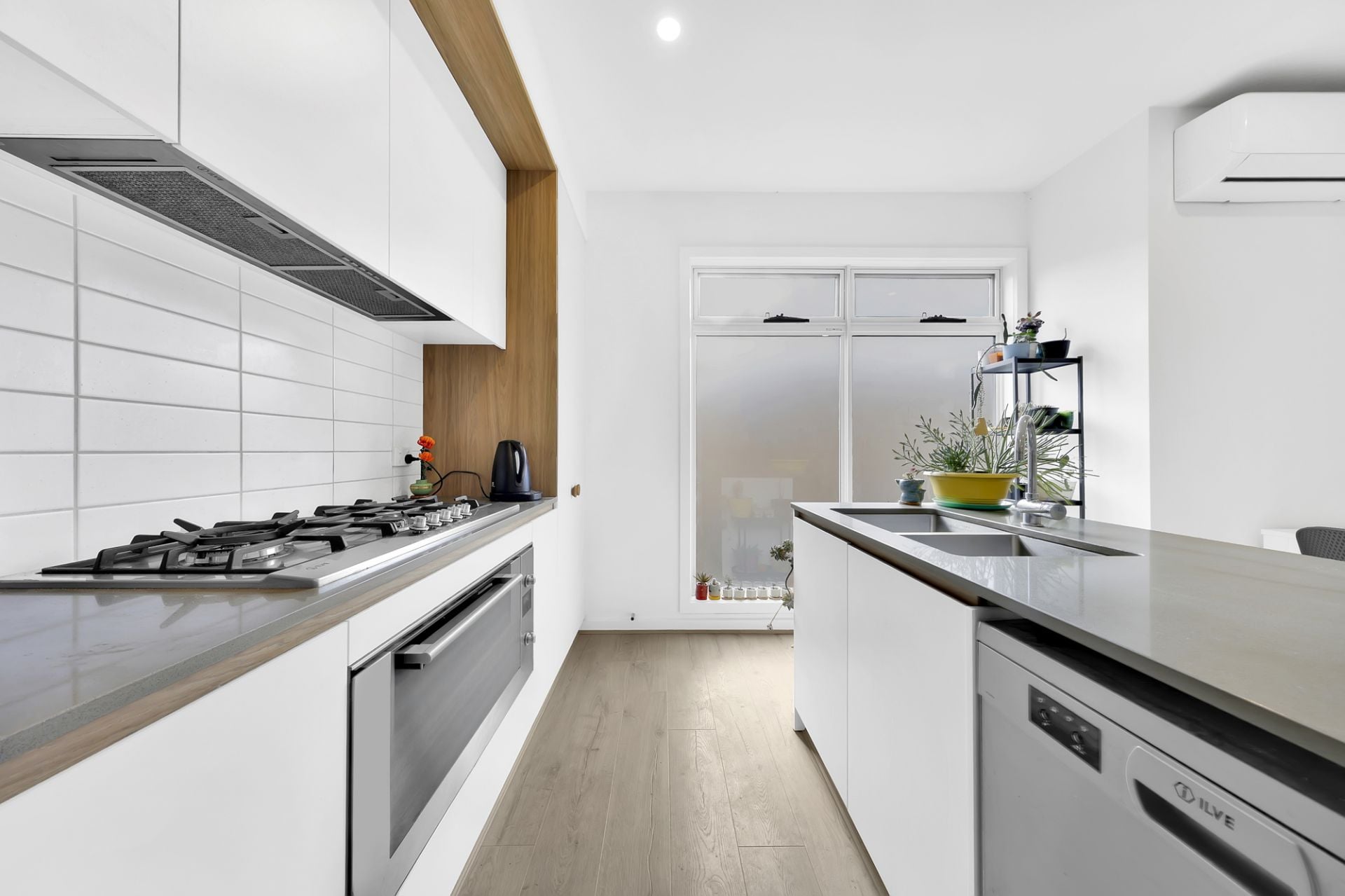 AS NEW TOWNHOUSE!