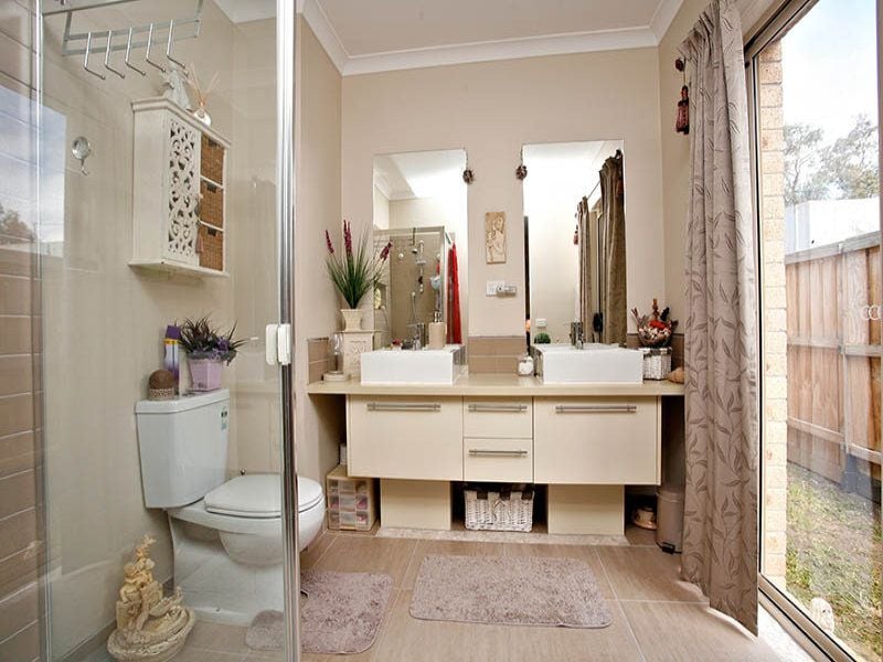 5 Beechwood Court MERNDA, Mernda - Thumbnail 2