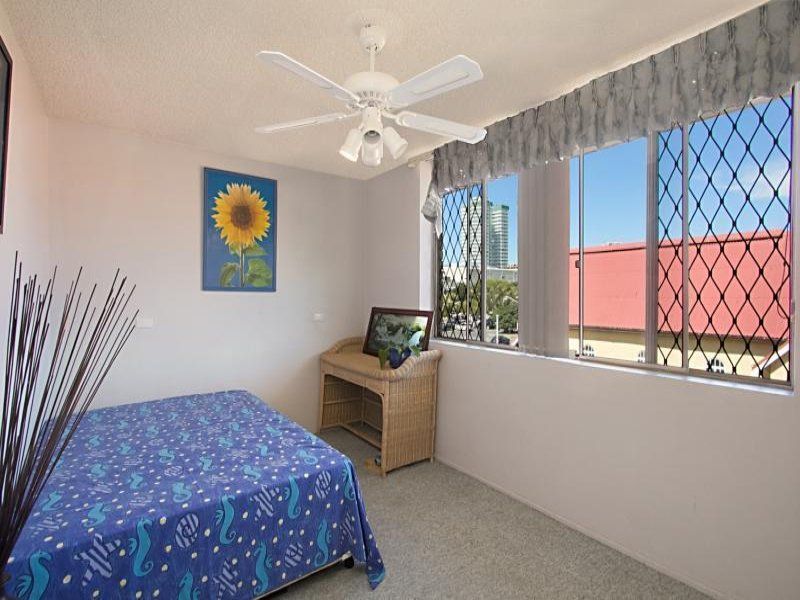 6/30 'New Galaxy' Lanham Street COOLANGATTA QLD, Coolangatta - Thumbnail 5