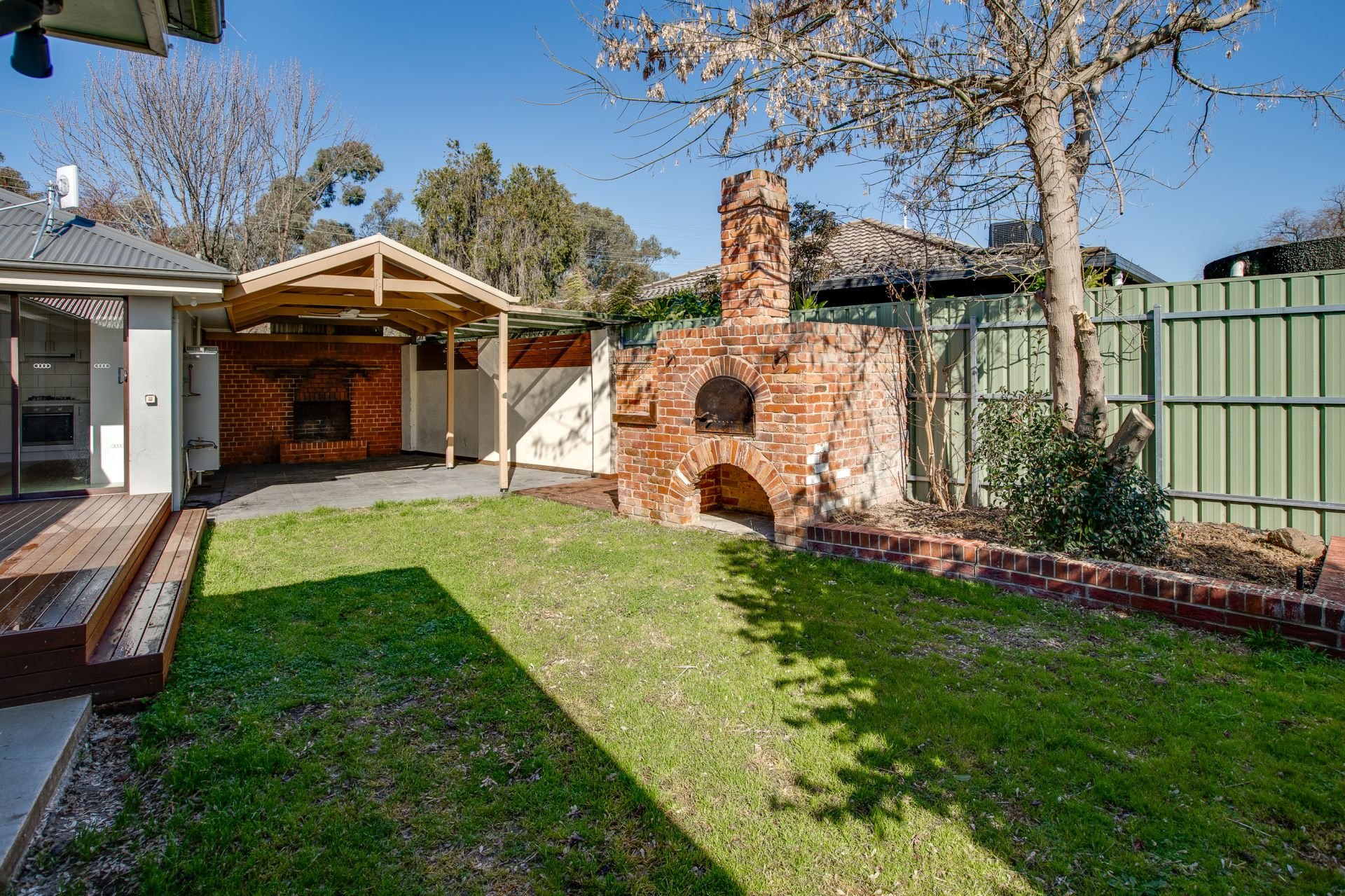 74 Dight Street, Jindera Gilson Yonson Real Estate