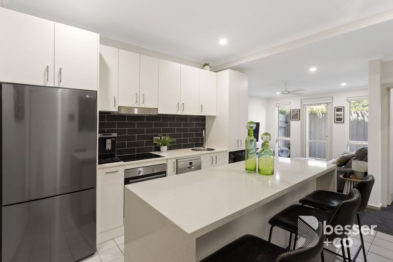 4/305 Carlisle Street, Balaclava - Thumbnail 3