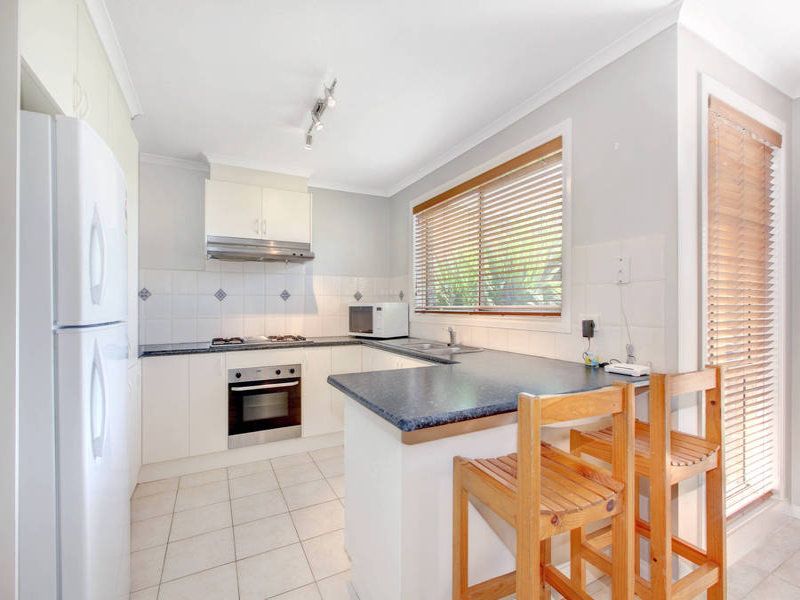 2/53-55 Myers PDE, Altona Meadows - Thumbnail 5