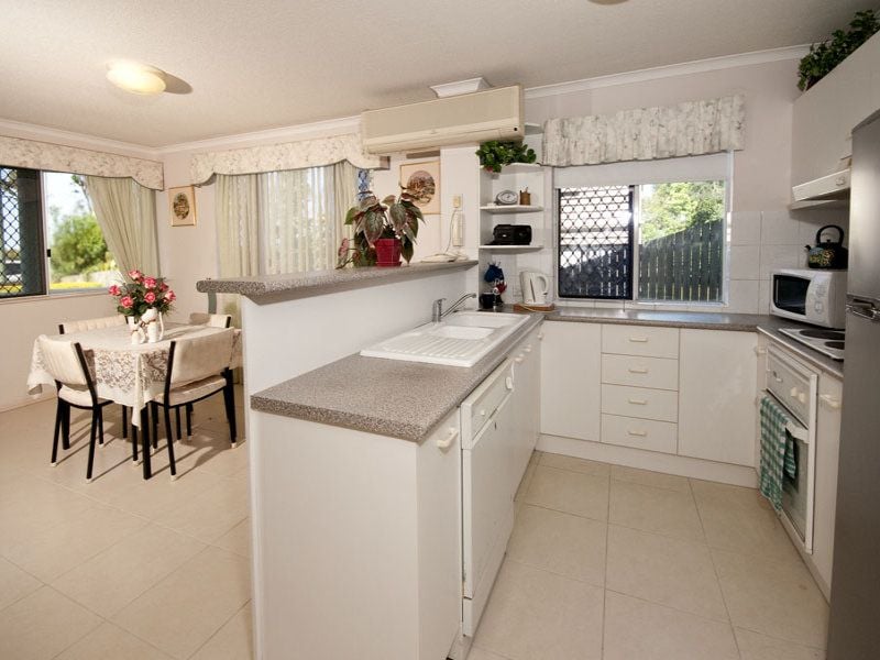 2/307 Bradman Avenue Maroochydore QLD, Maroochydore - Thumbnail 4