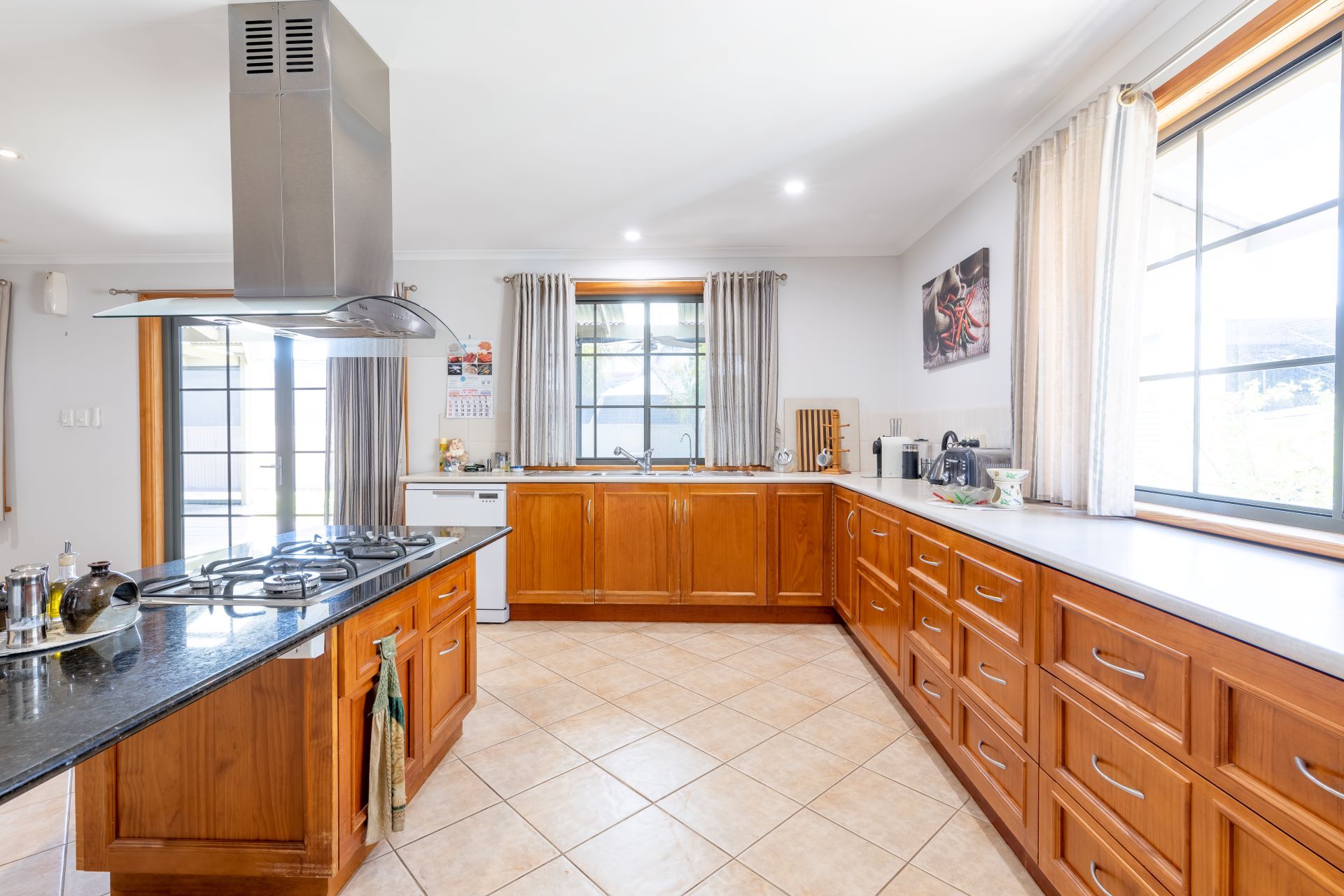 150 John Lewis Drive Port Broughton SA, Port Broughton - Thumbnail 3