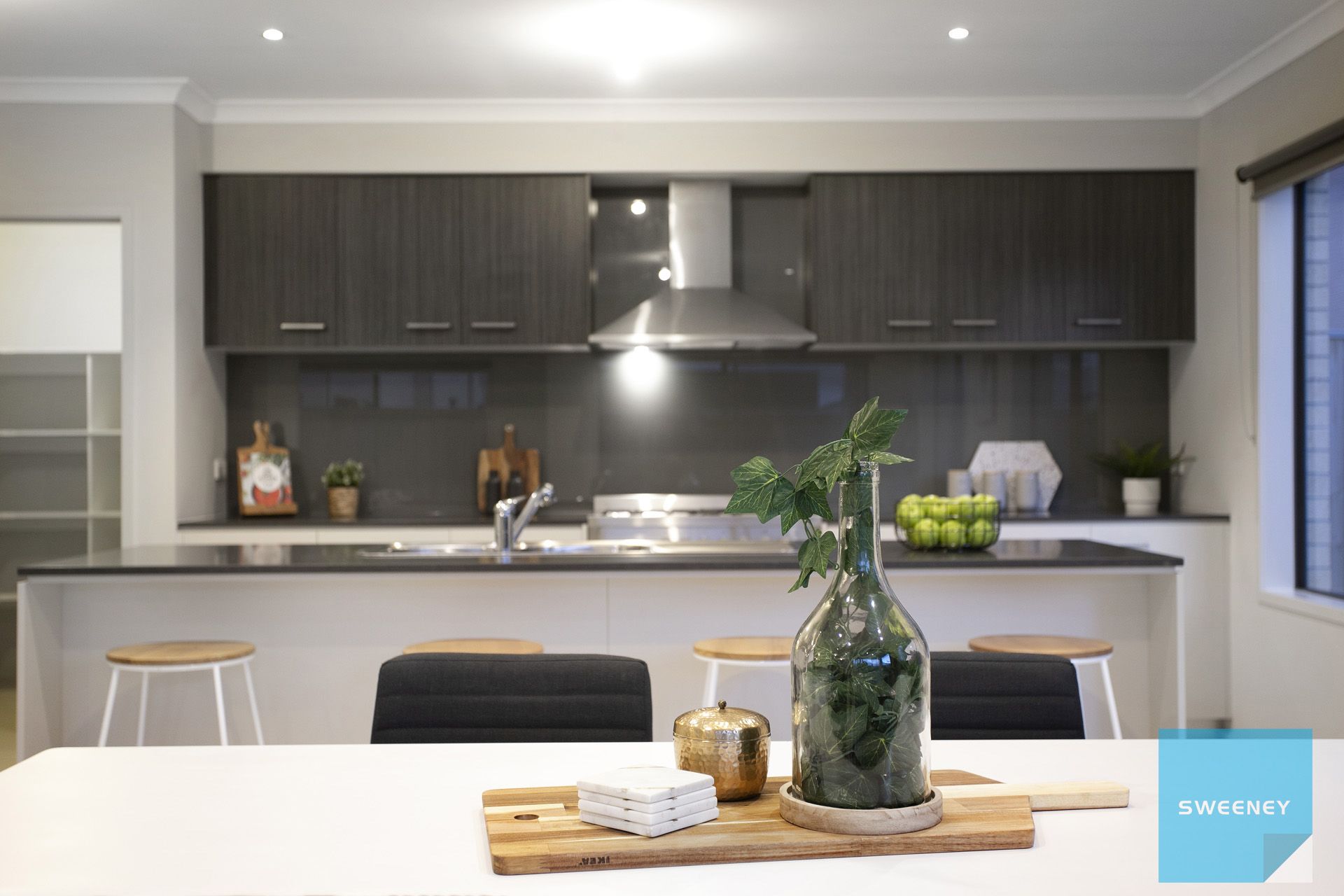 9 Mawson Way, Fraser Rise - Thumbnail 6