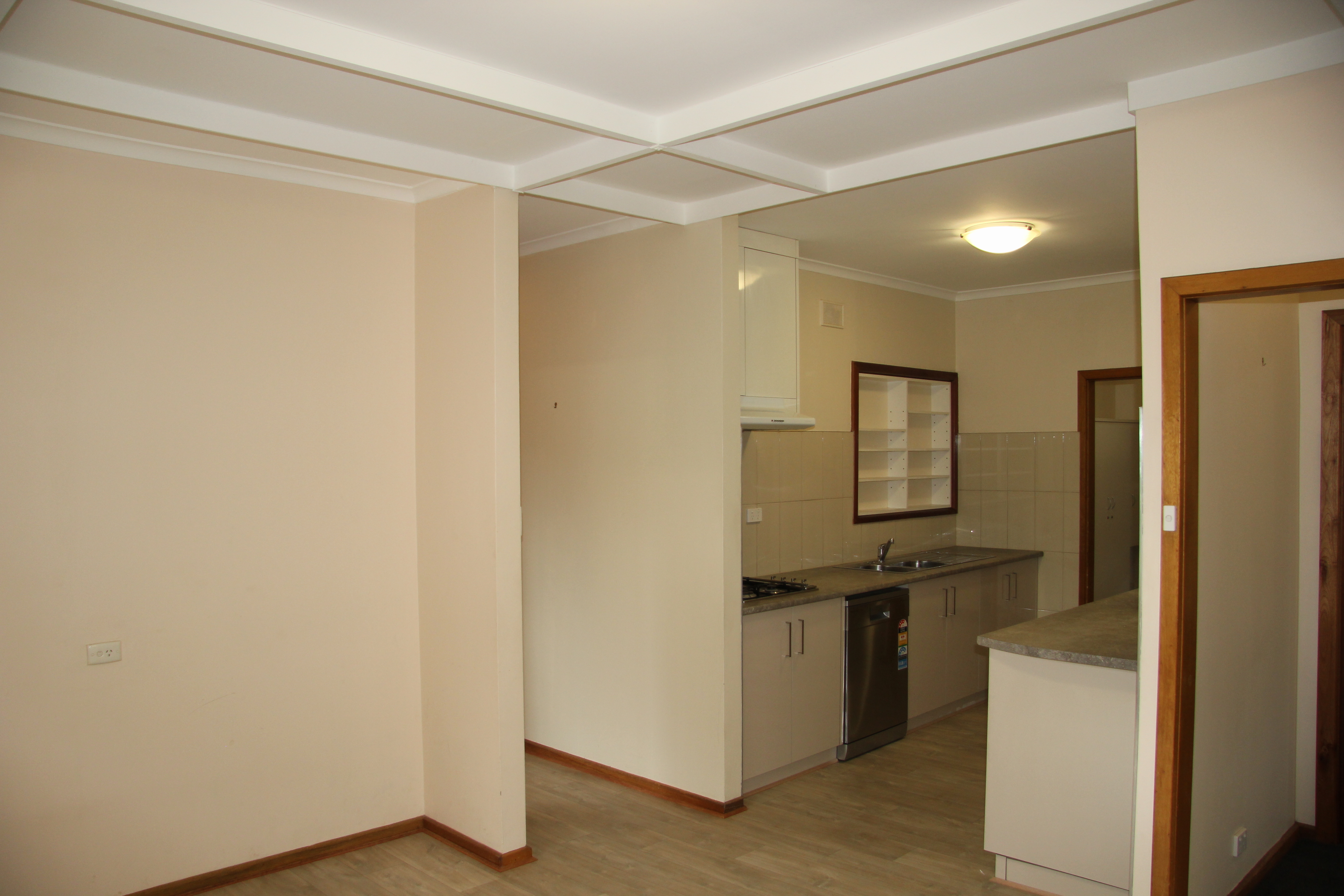 24  Ford Street  Ottoway 5013