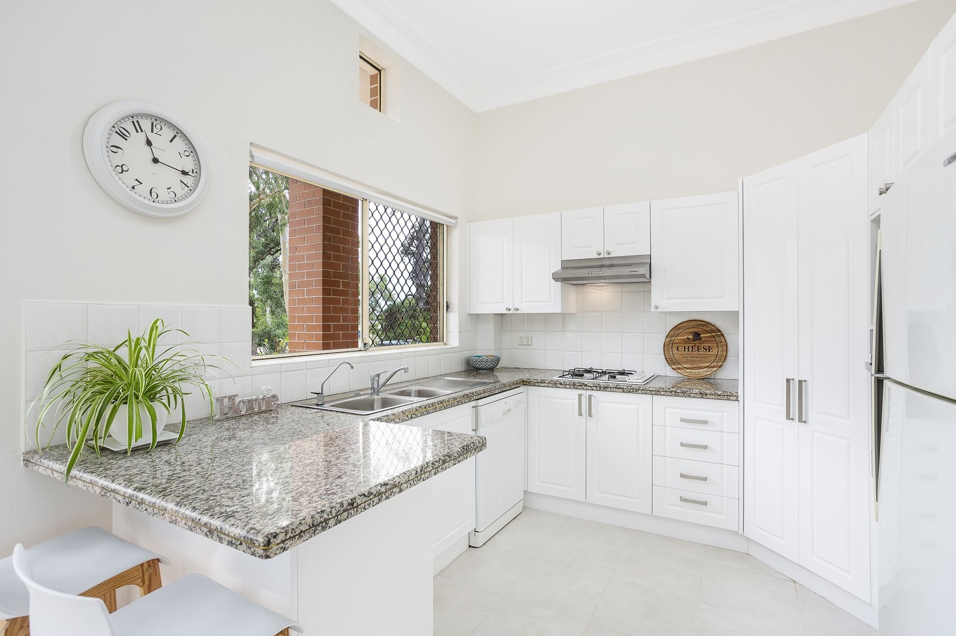 2/206-208 Willarong Road Caringbah NSW, Caringbah - Thumbnail 4