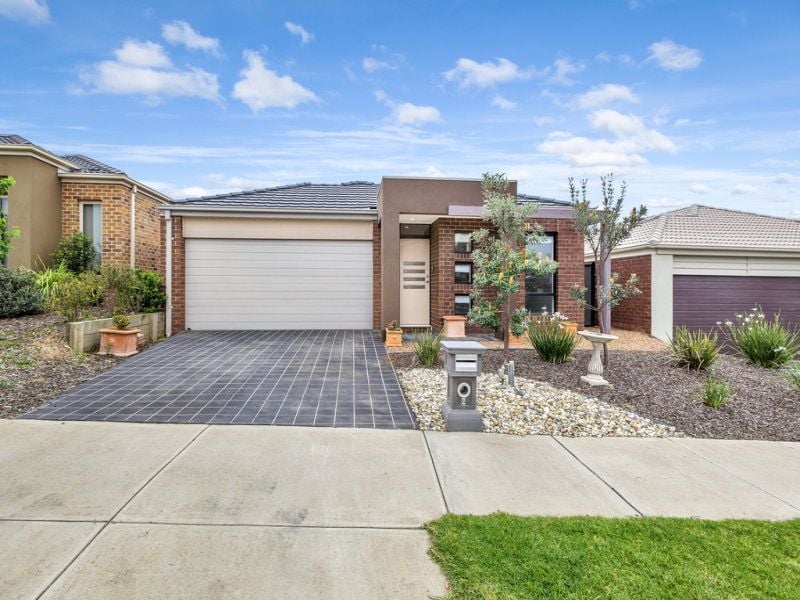 6 Pearson Road MERNDA, Mernda - Thumbnail 3