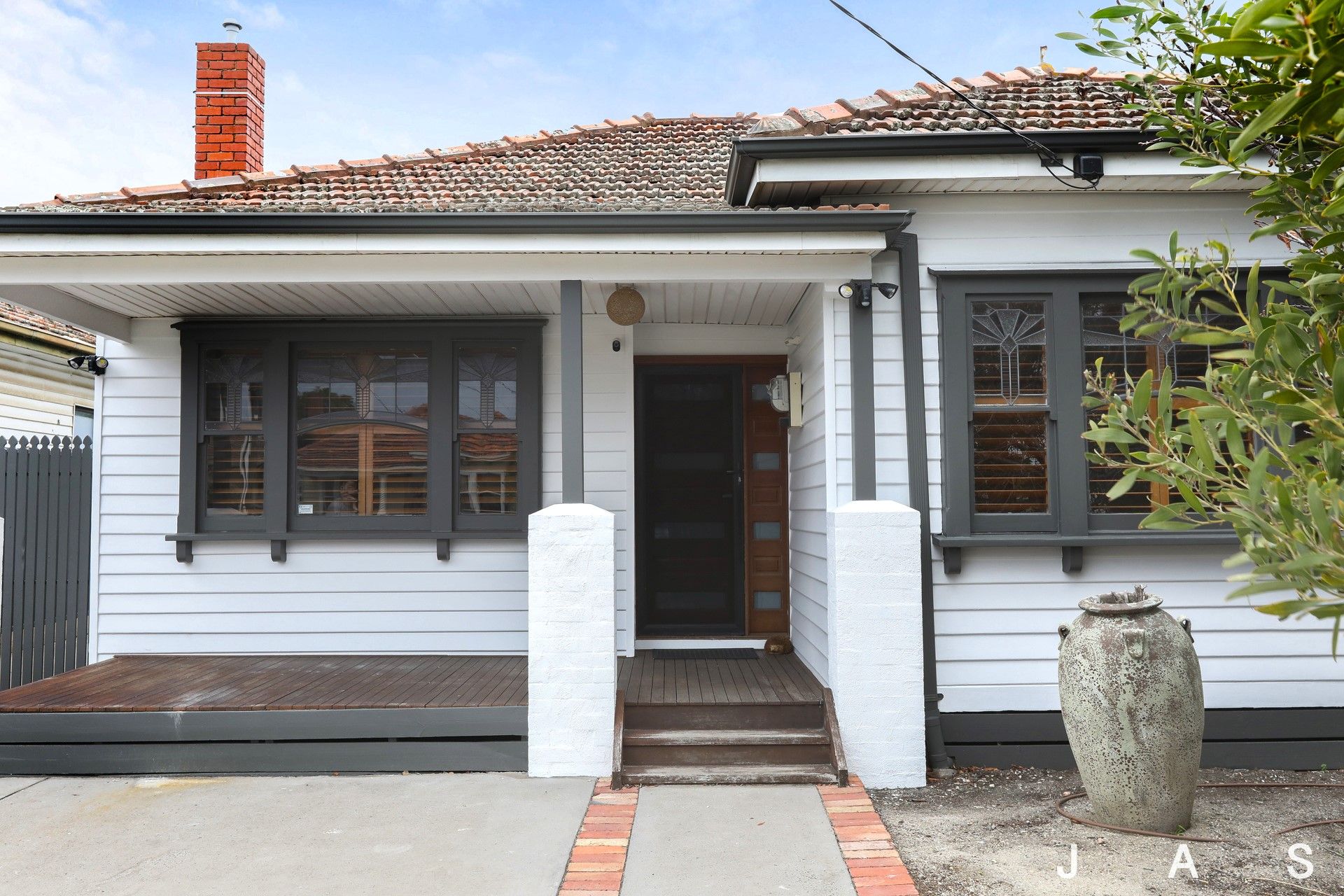 145 Severn street Yarraville VIC, Yarraville - Thumbnail 3