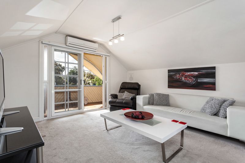 9 Geelong Road, Footscray - Thumbnail 5