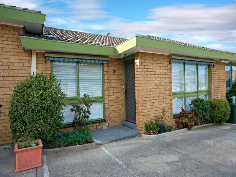 Immaculately Presented & Conveniently Located with Private Courtyard