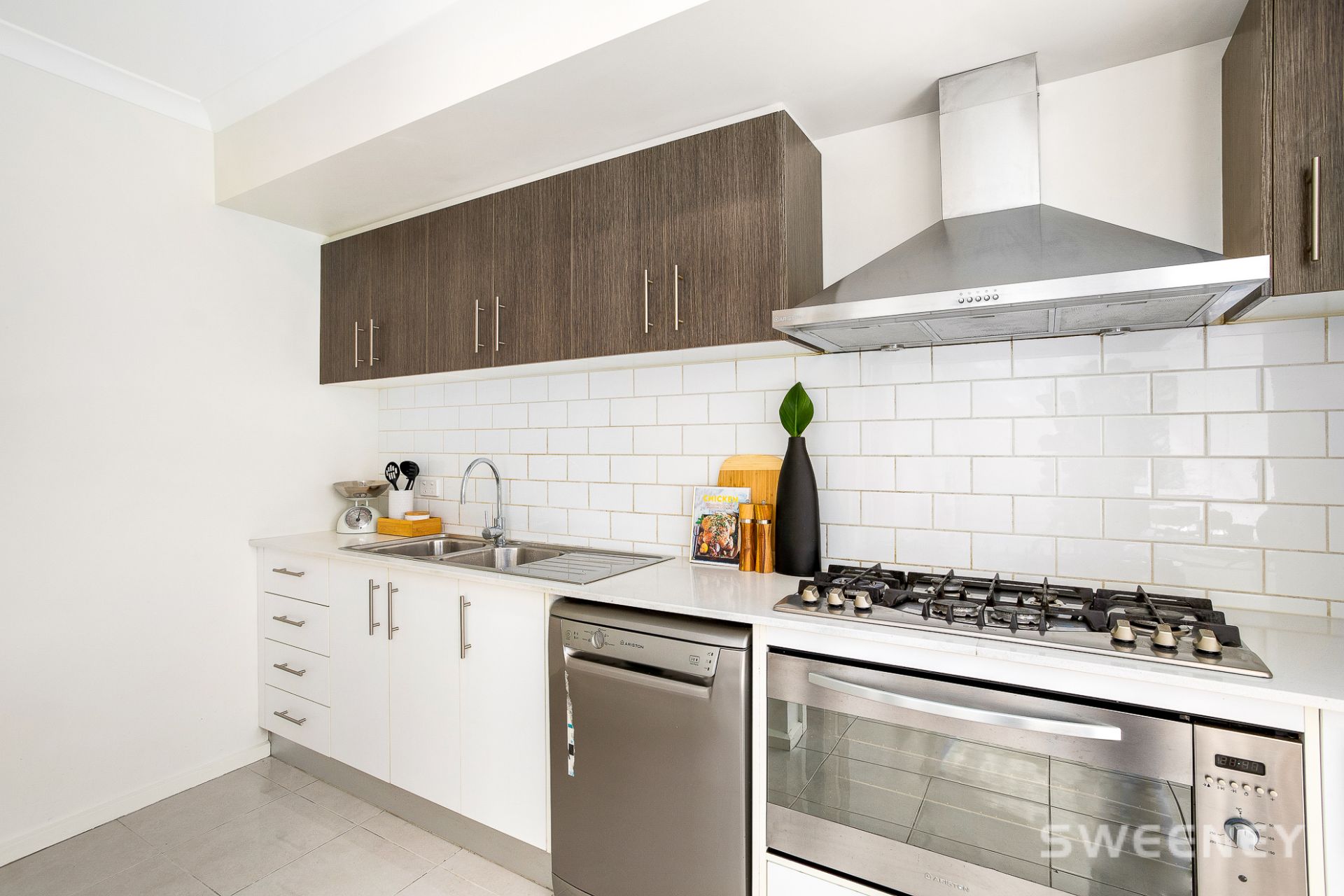 2/32 Wright Street, Laverton - Thumbnail 8