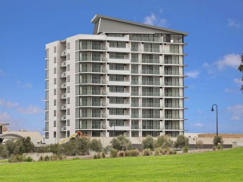 708/8 Breavington Way, Northcote - Thumbnail 2