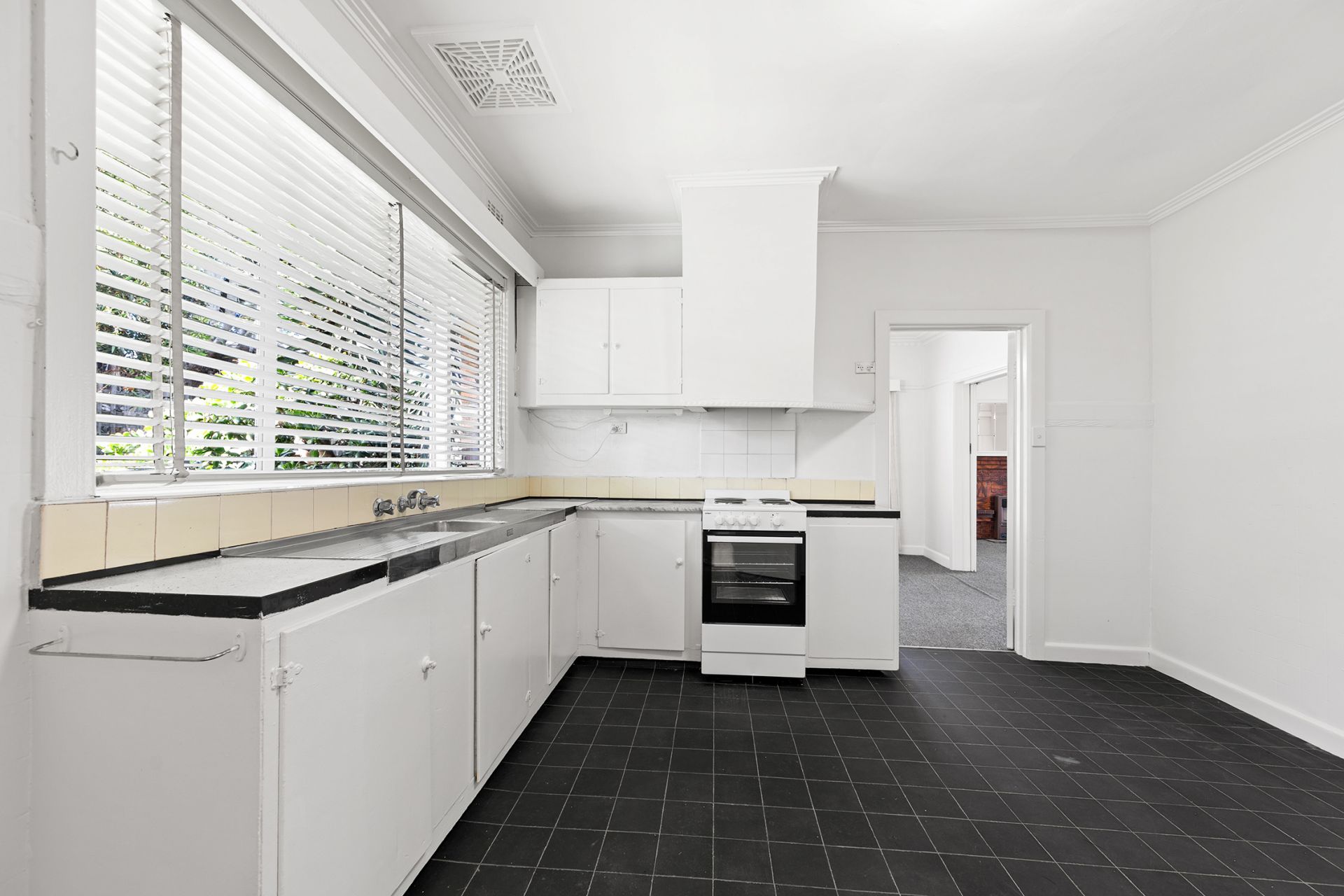 8 Jack Street, Newport - Thumbnail 6