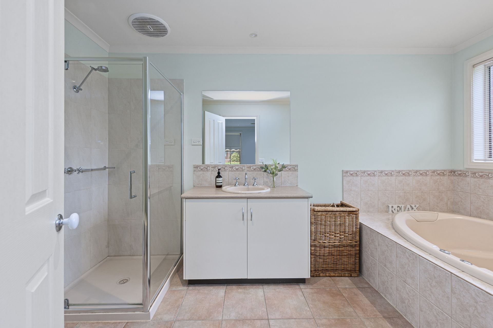 18 Botanic Drive, Ballarat North Ballarat Real Estate Pty Ltd