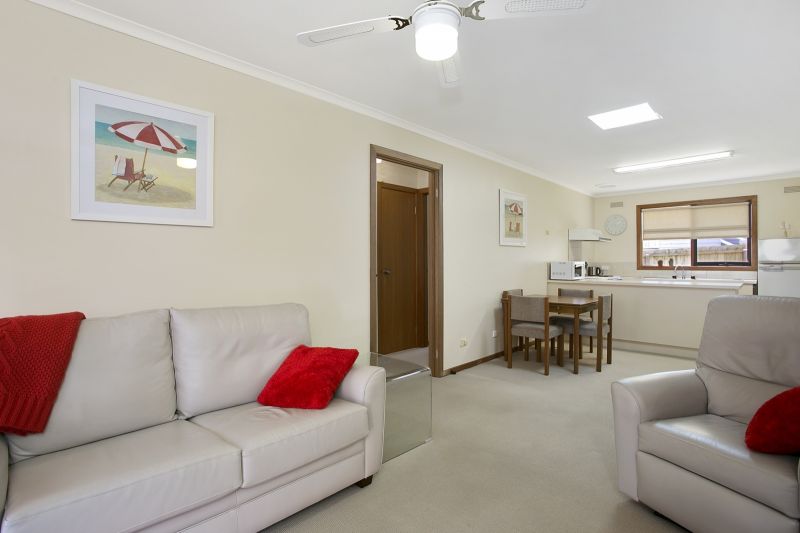 6/10-12 Grandview Parade Barwon Heads VIC, Barwon Heads - Thumbnail 4