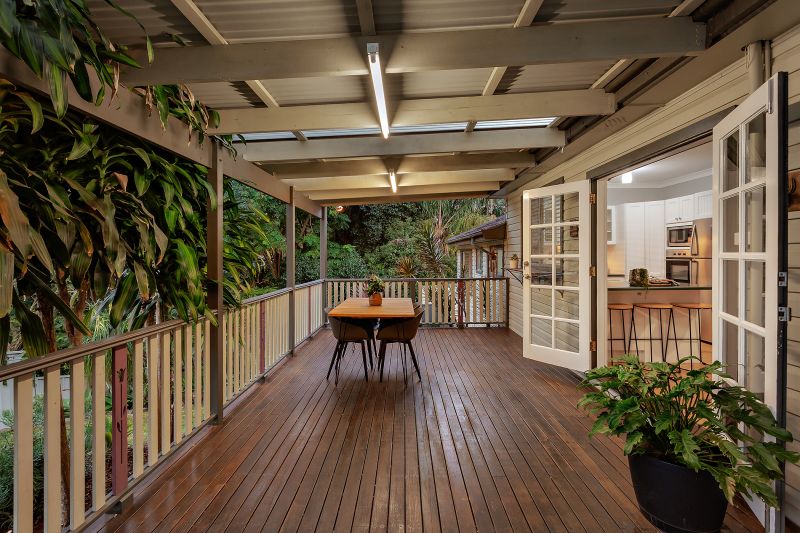 Real Estate For Sale 54 Creswell Avenue Charlestown , NSW