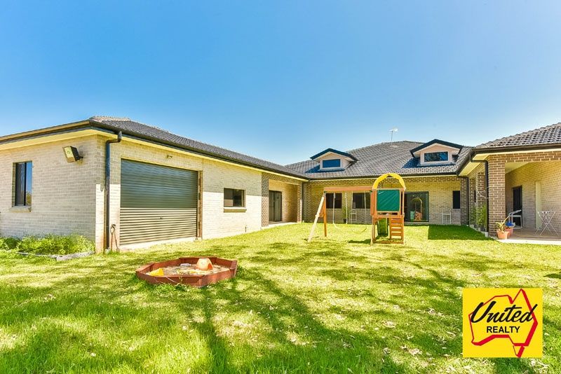 306 Deepfields Road, Catherine Field United Realty