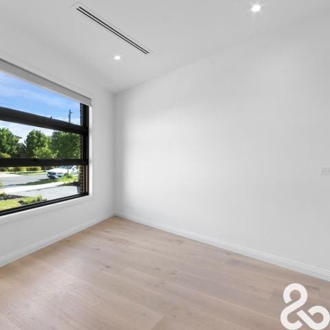 Executive Residence in Premium Locale