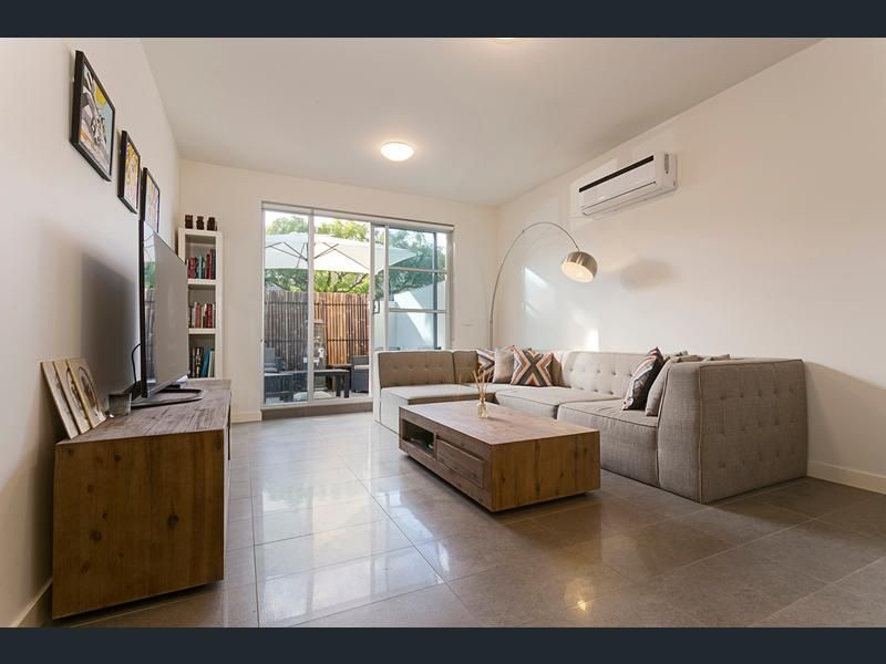 1/286 Hawthorn Road, Caulfield - Thumbnail 4