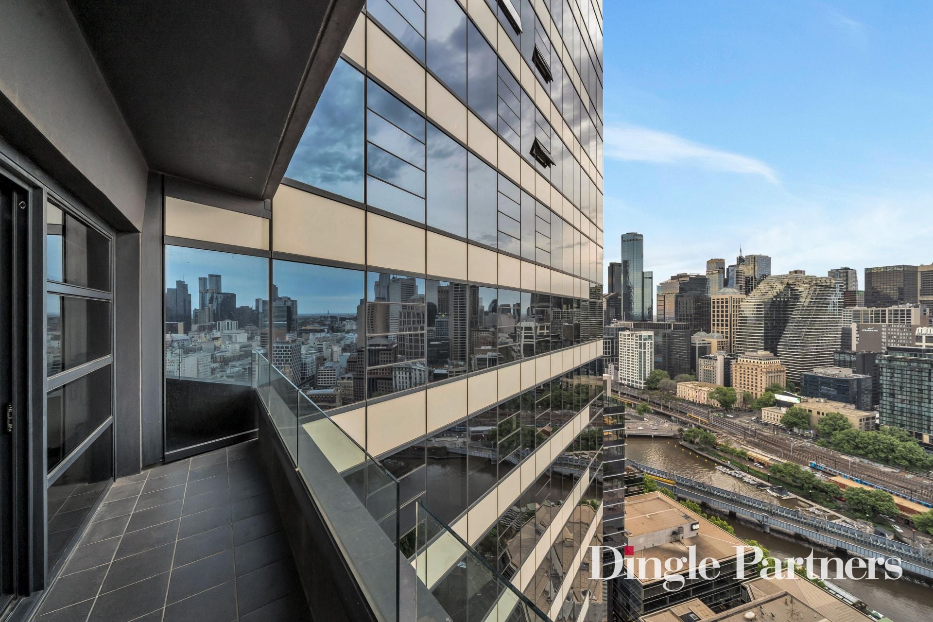 3206/7 Riverside Quay, Southbank | Dingle Partners