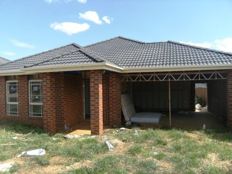11 Forest Glade Way, Caroline Springs - Thumbnail 2