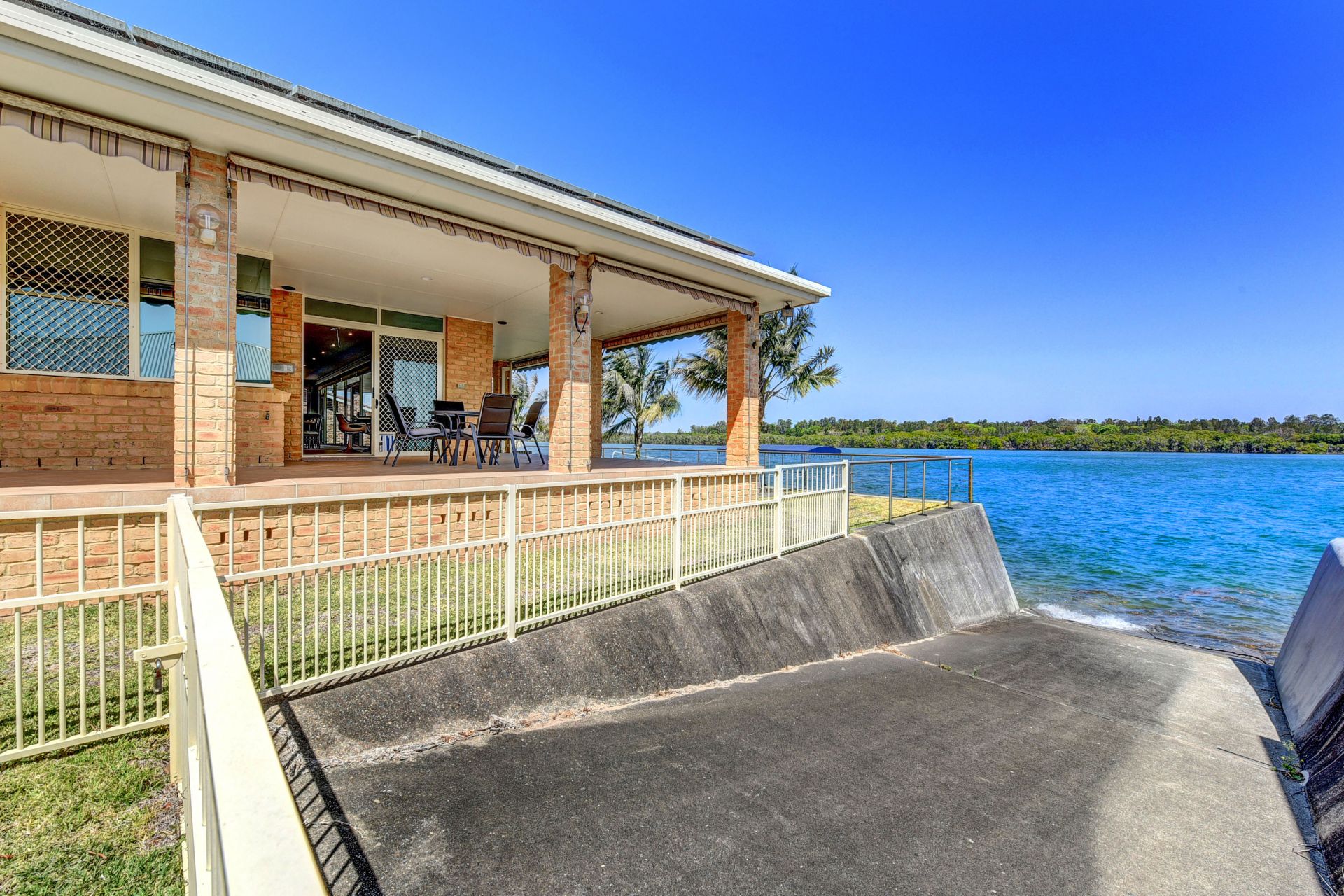 61 Riverside Drive, Port Macquarie HEM Real Estate