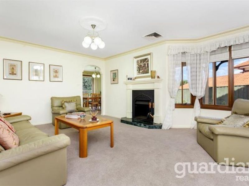 23 Lygon Place, Castle Hill - Thumbnail 4