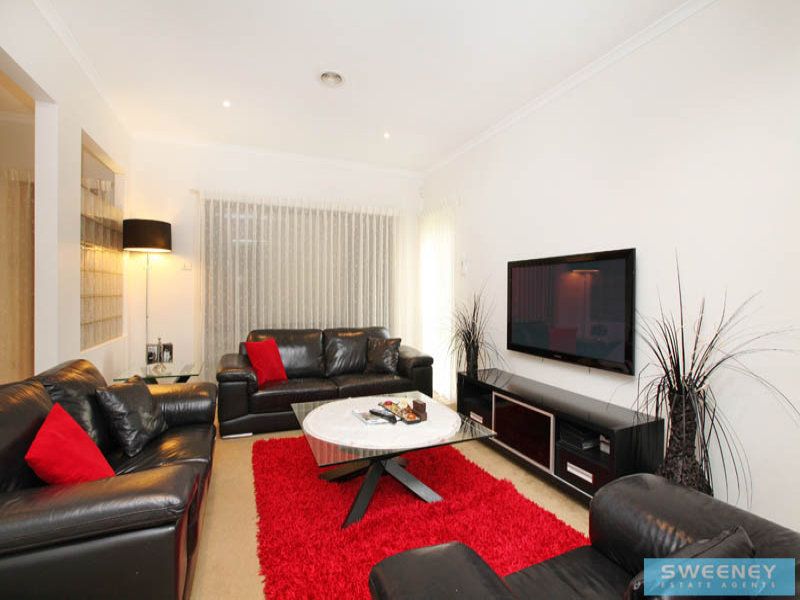 65 Jade Way, Hillside - Thumbnail 3