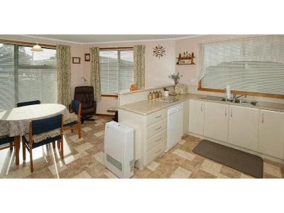 3
 
 
 
  
 
 
 2
 
 
 
  
 
 
 3
 
 
 
 
 
 
 
 3 College Court, DEVONPORT TAS 7310, Devonport - Thumbnail 6