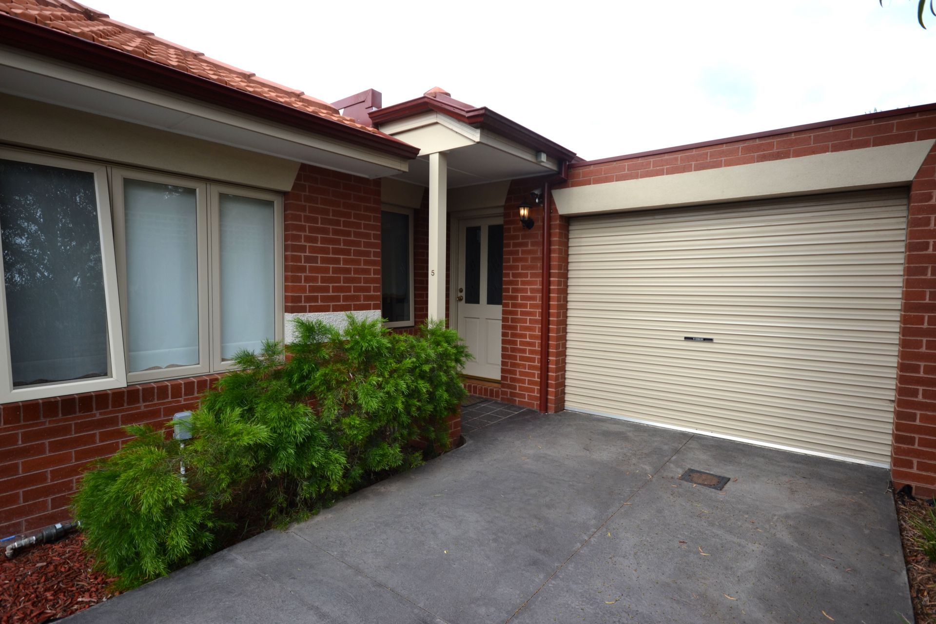 TWO BEDROOM PLUS STUDY