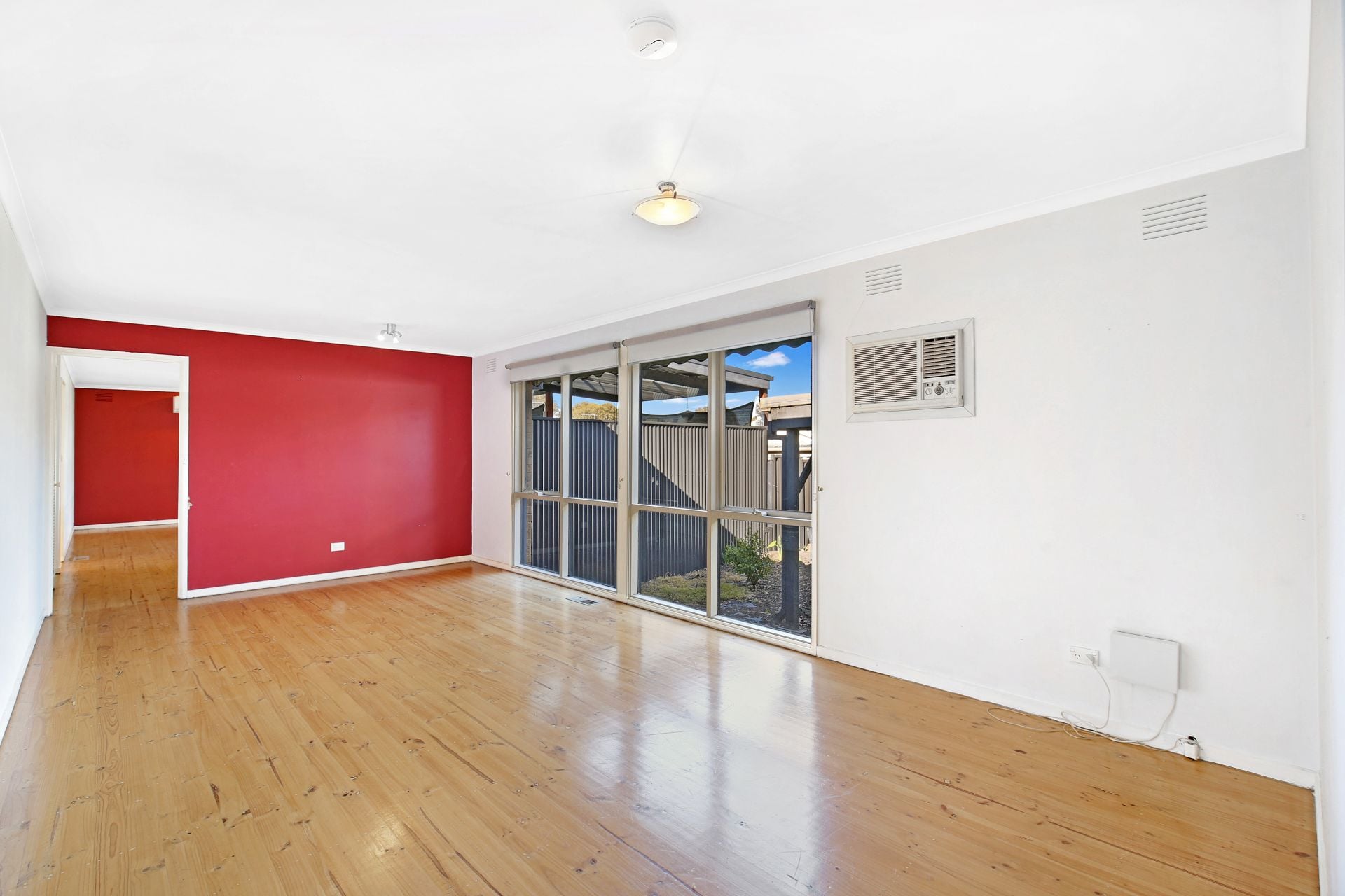 3 Bedroom Home In Convenient Location