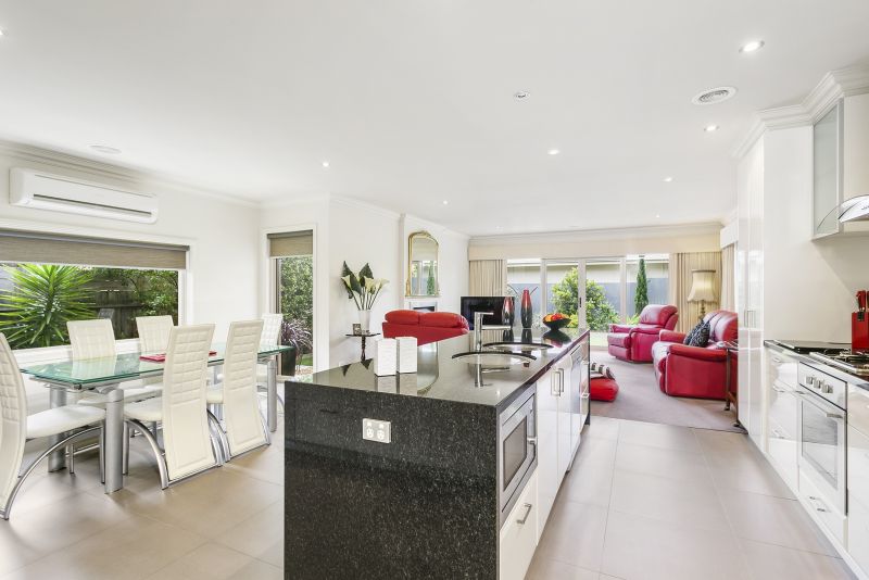 2/64 Madeley Street Ocean Grove VIC, Ocean Grove - Thumbnail 2