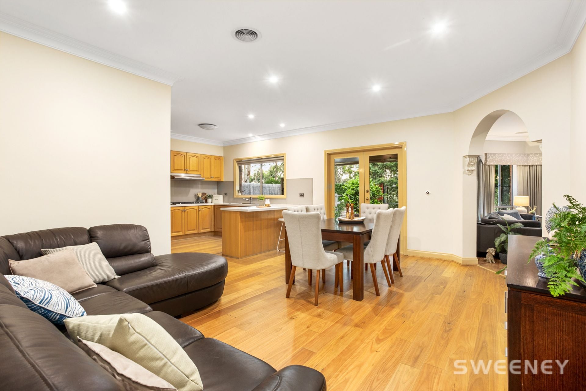12 Selwood Place, Altona Meadows - Thumbnail 7