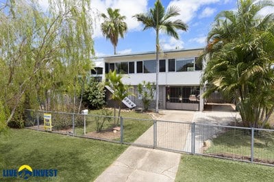 GREAT FIRST HOME OR INVESTMENT PROPERTY- ALL THE WORK IS DONE- LOCATION, LOCATION + A POOL