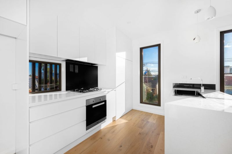 2/2 Nelson Street, Balaclava - Thumbnail 5