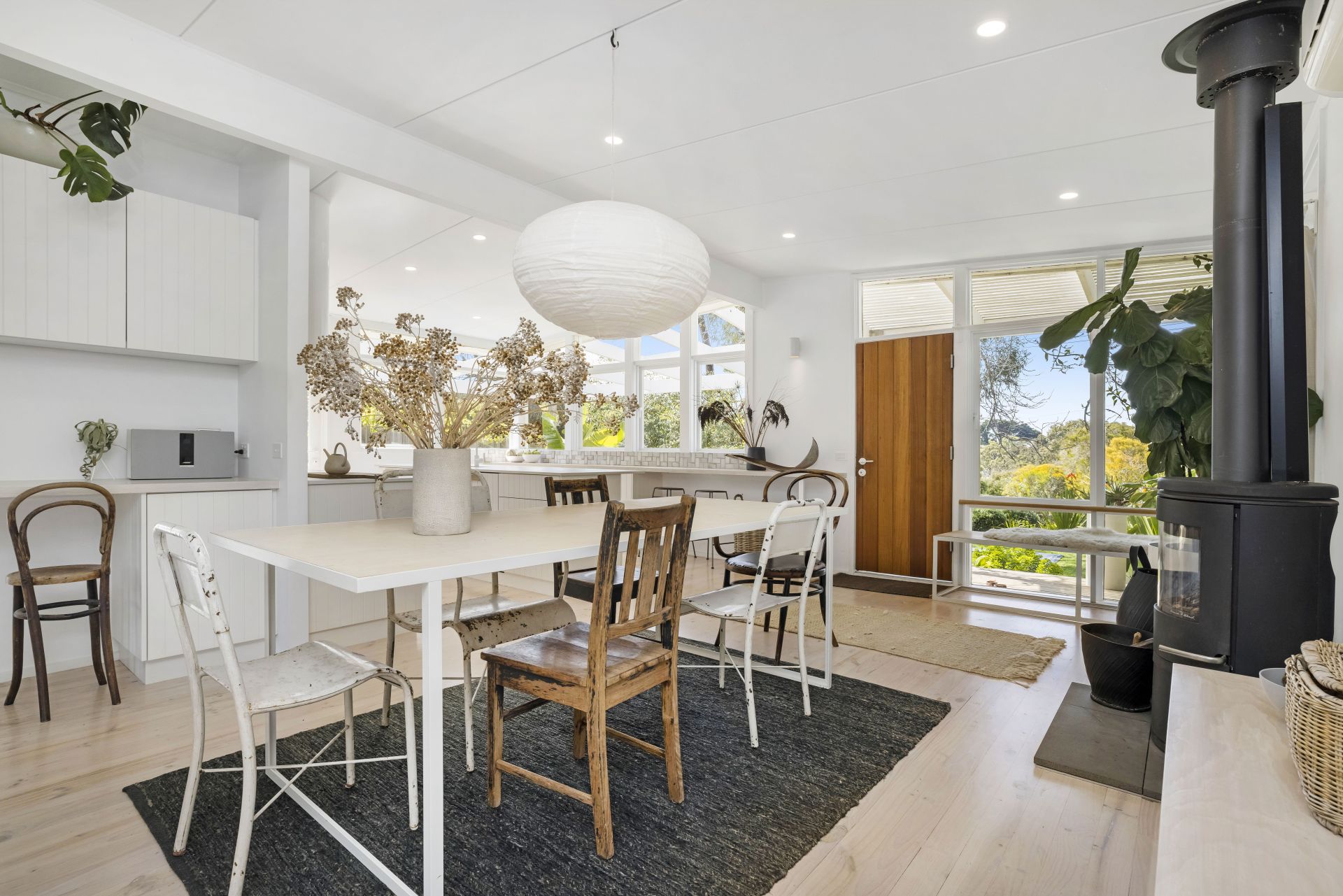 8 Hall Street, Flinders Kay & Burton