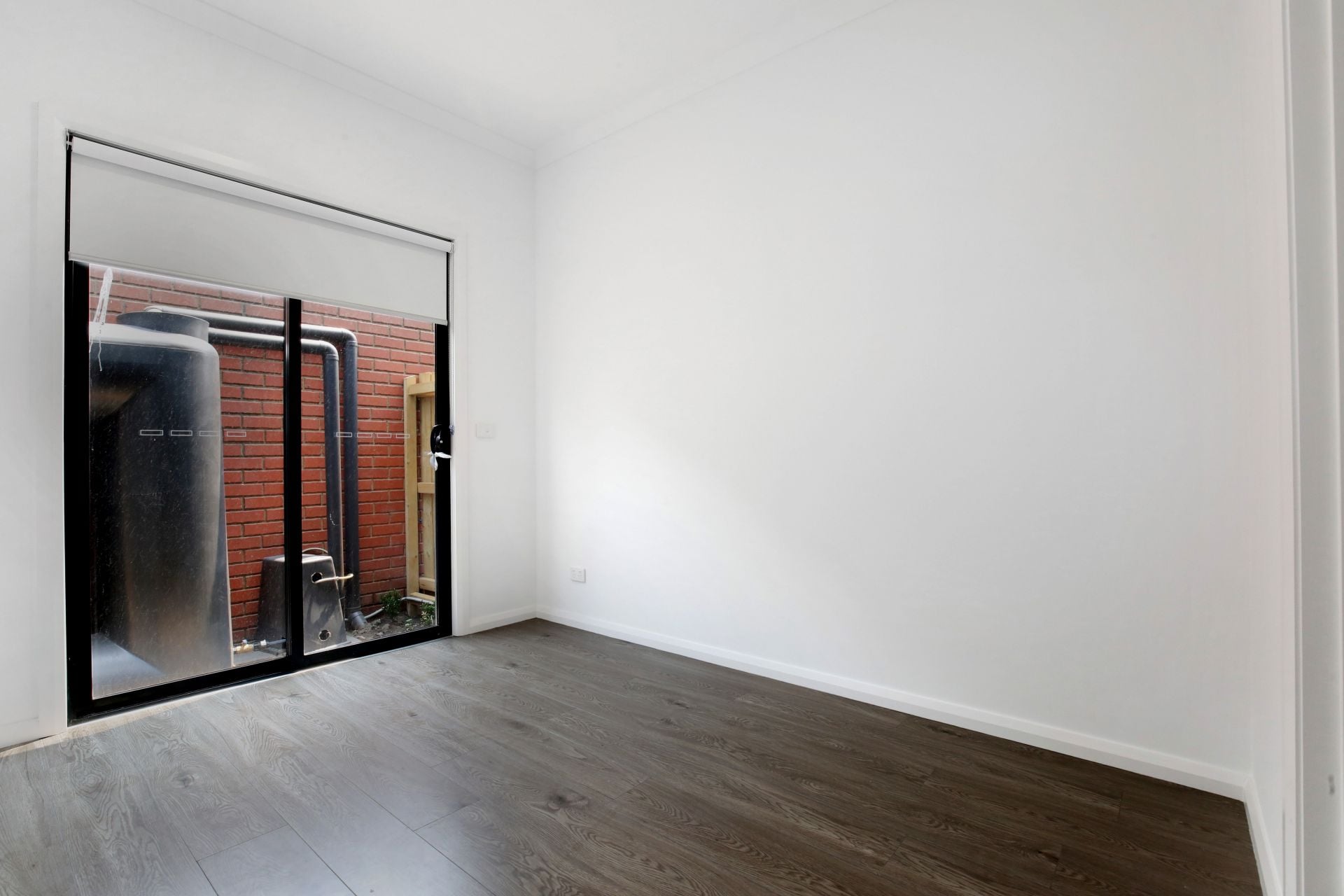 Near New Townhouses In Prime Location!