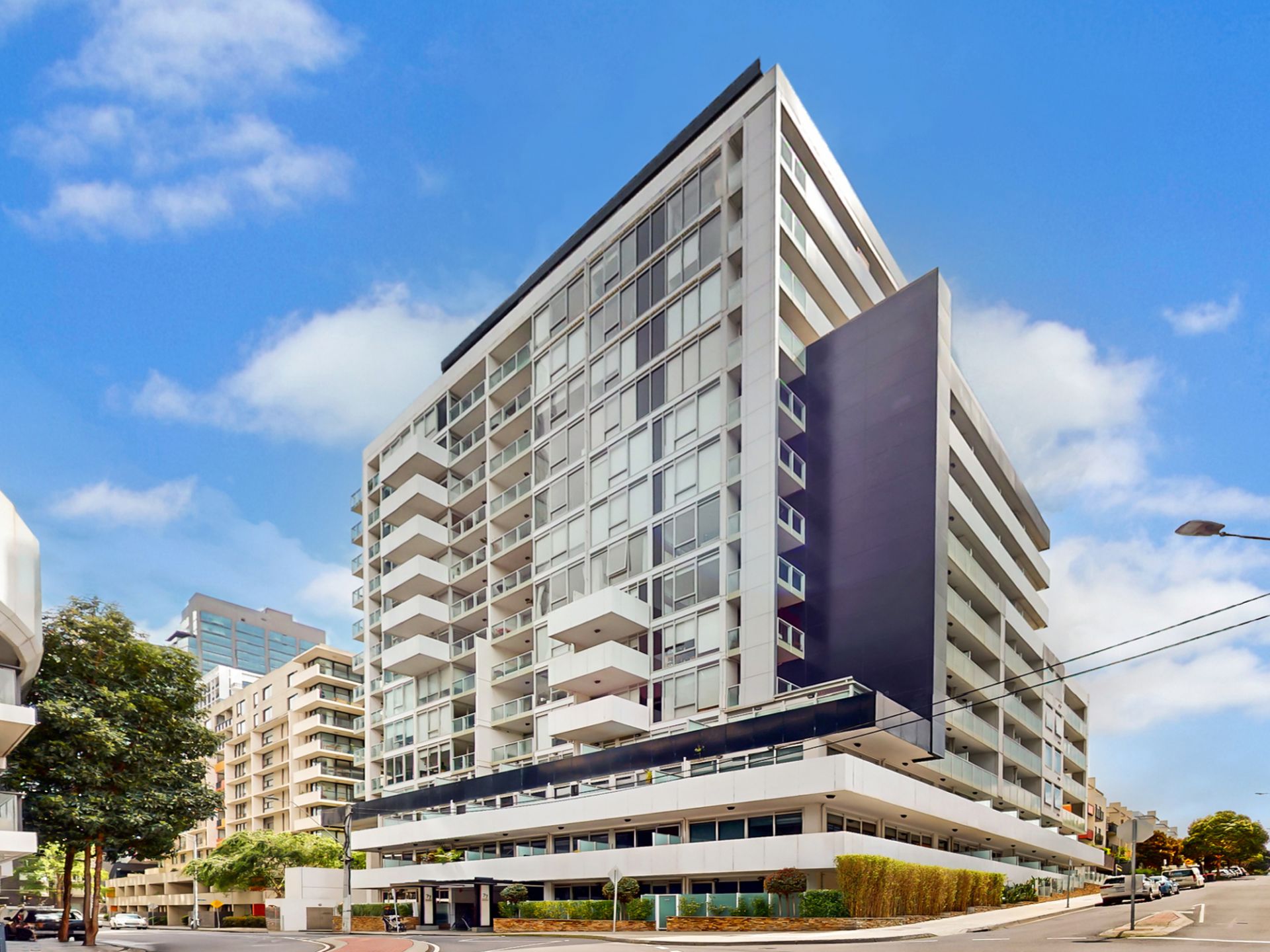 18/77 River Street, South Yarra - Thumbnail 2