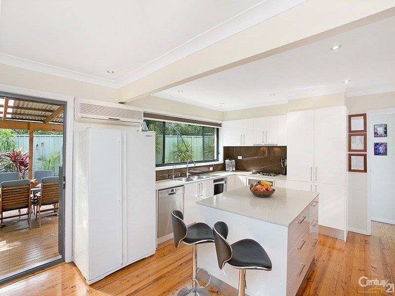 529 The Boulevarde (cnr Araluen Pl), SUTHERLAND, Sutherland - Thumbnail 2