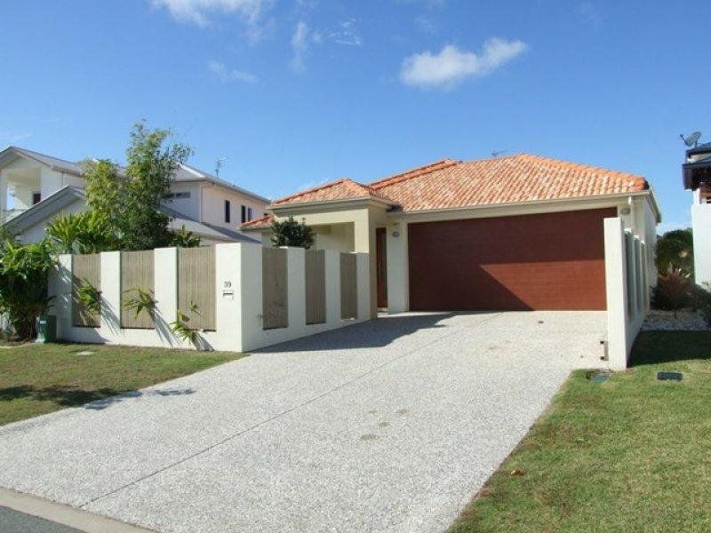 Real Estate For Lease 39 Tarawa Street Kawana Island , QLD
