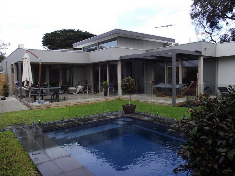 17 Carr Street BARWON HEADS VIC, Barwon Heads - Thumbnail 2