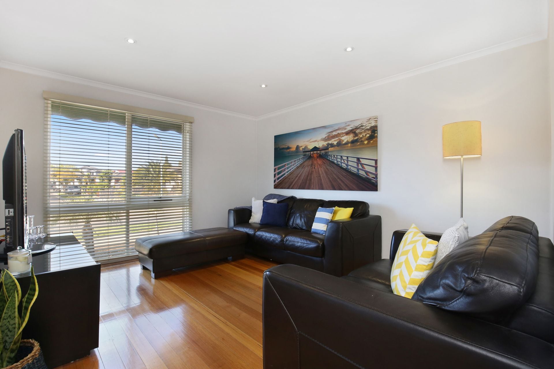 MODERN LIVING IN PRIME LOCATION